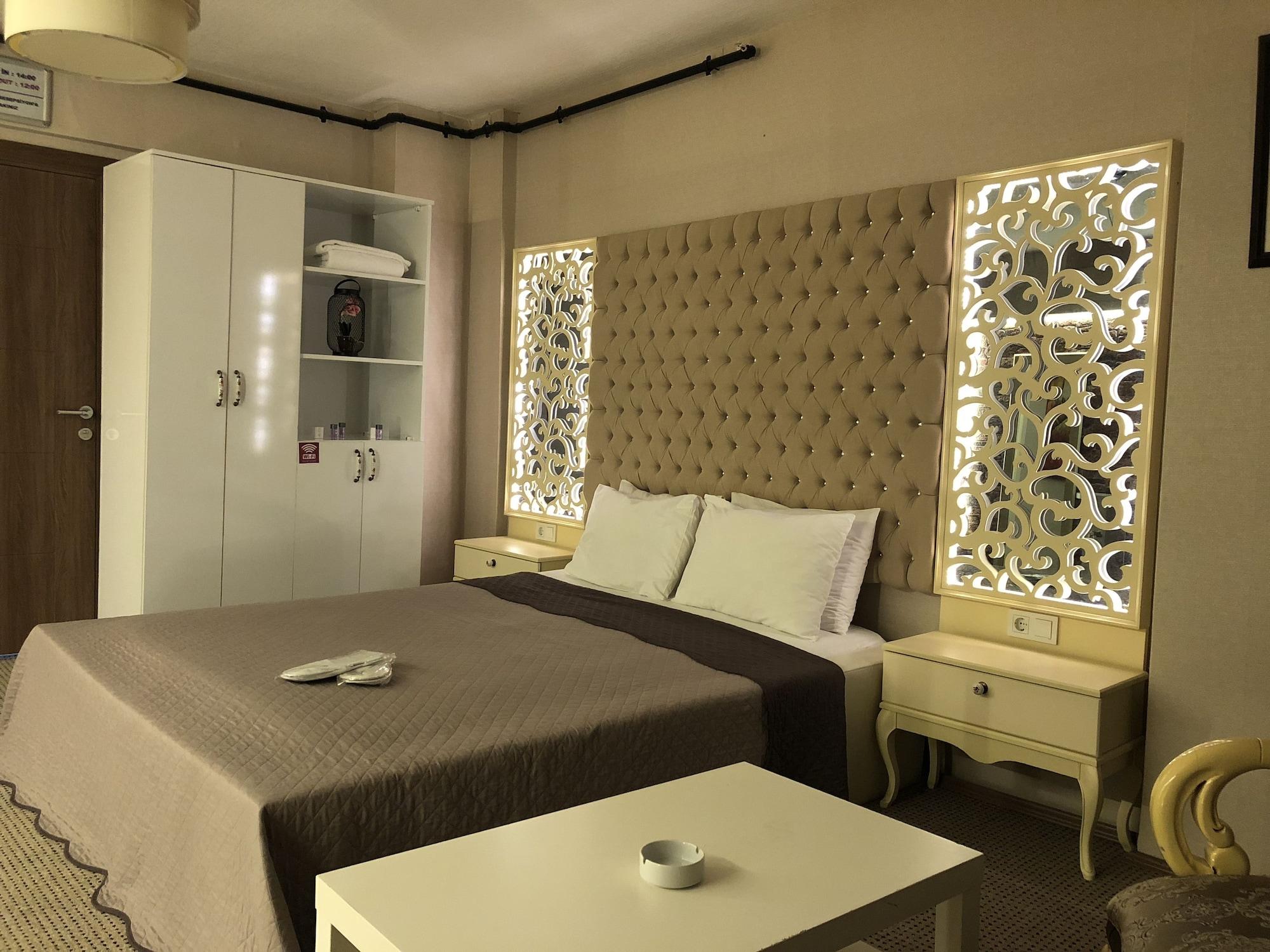 LİZZİA BUTiK HOTEL Istanbul Exterior foto