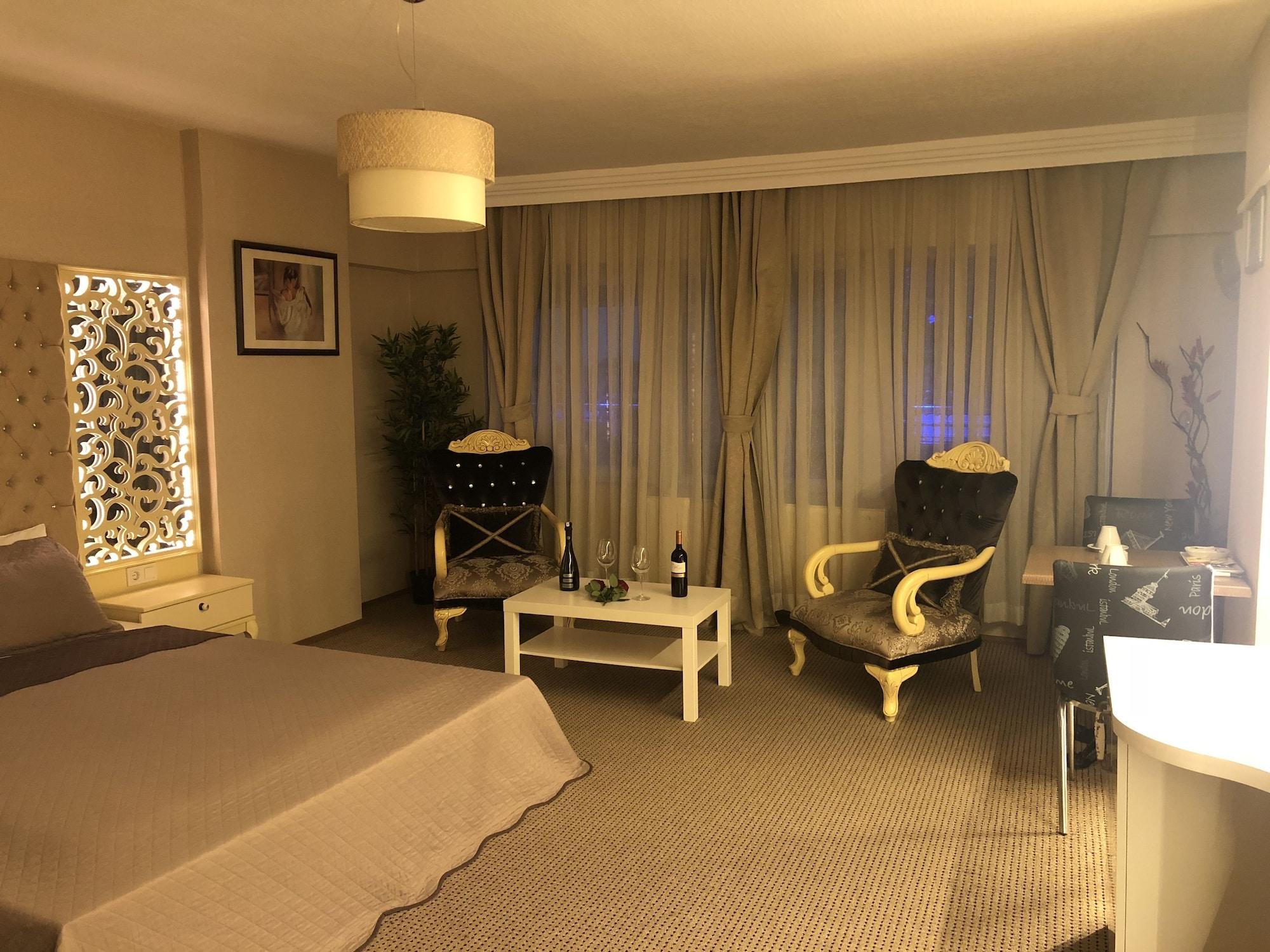 LİZZİA BUTiK HOTEL Istanbul Exterior foto