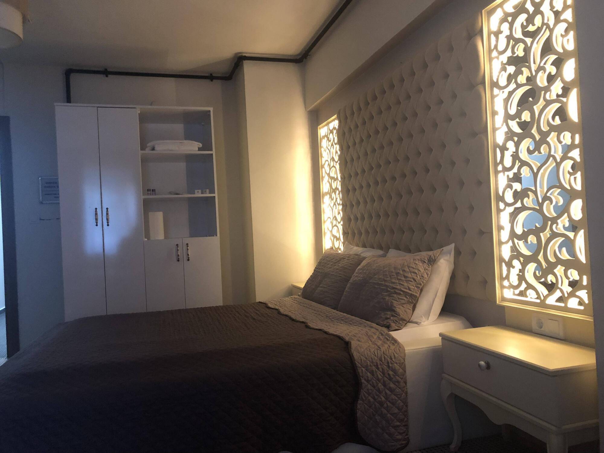 LİZZİA BUTiK HOTEL Istanbul Exterior foto